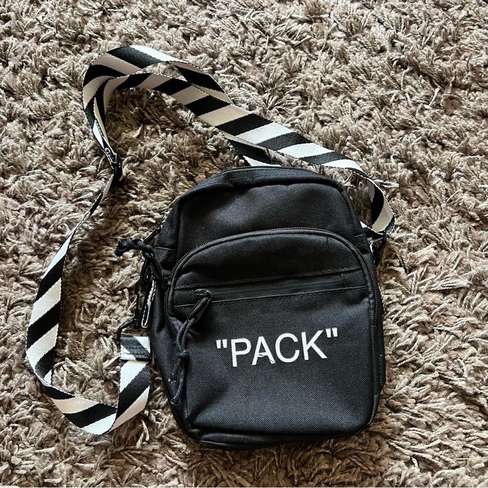 Black cross body Fanny pack
